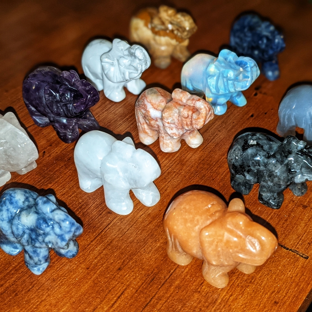 Metaphysical Healing Crystal Elephant Gemstone | Body Balance Gemstone - Picture 2 of 10